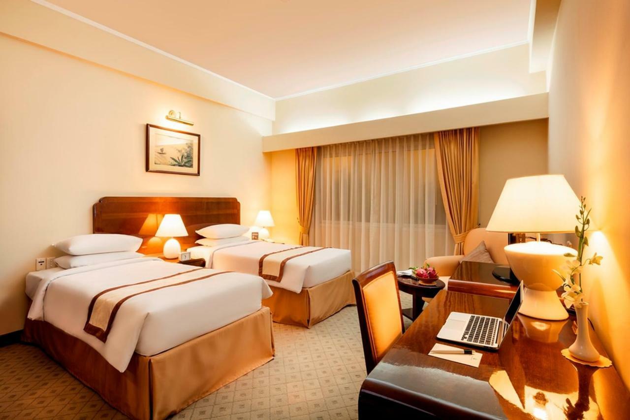 Norfolk Hotel Saigon Ho Chi Minh City Bagian luar foto